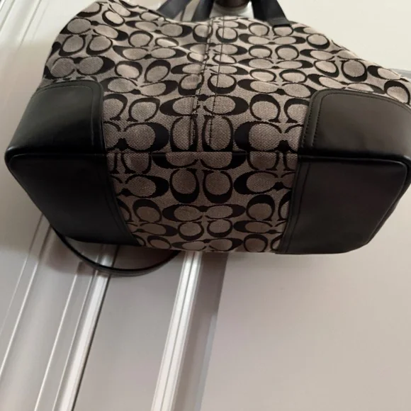 Coach black and gray shoulder bag.  Like new. - Picture 3 of 7